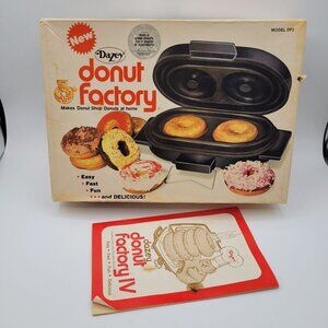 Vintage Dazey Donut Factory Donut and Bagel Maker Model# DF2 TESTED WORKS